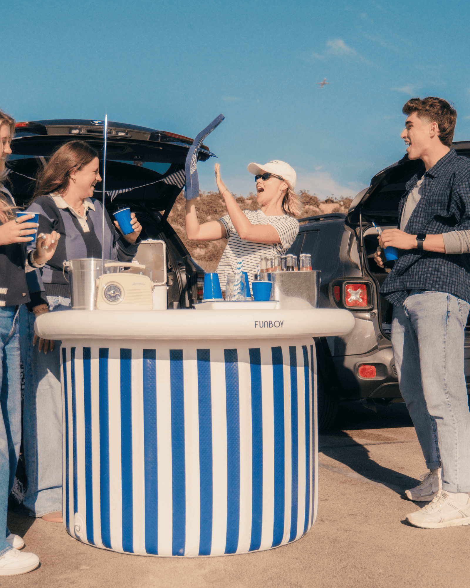 Pop-Up Party Bar