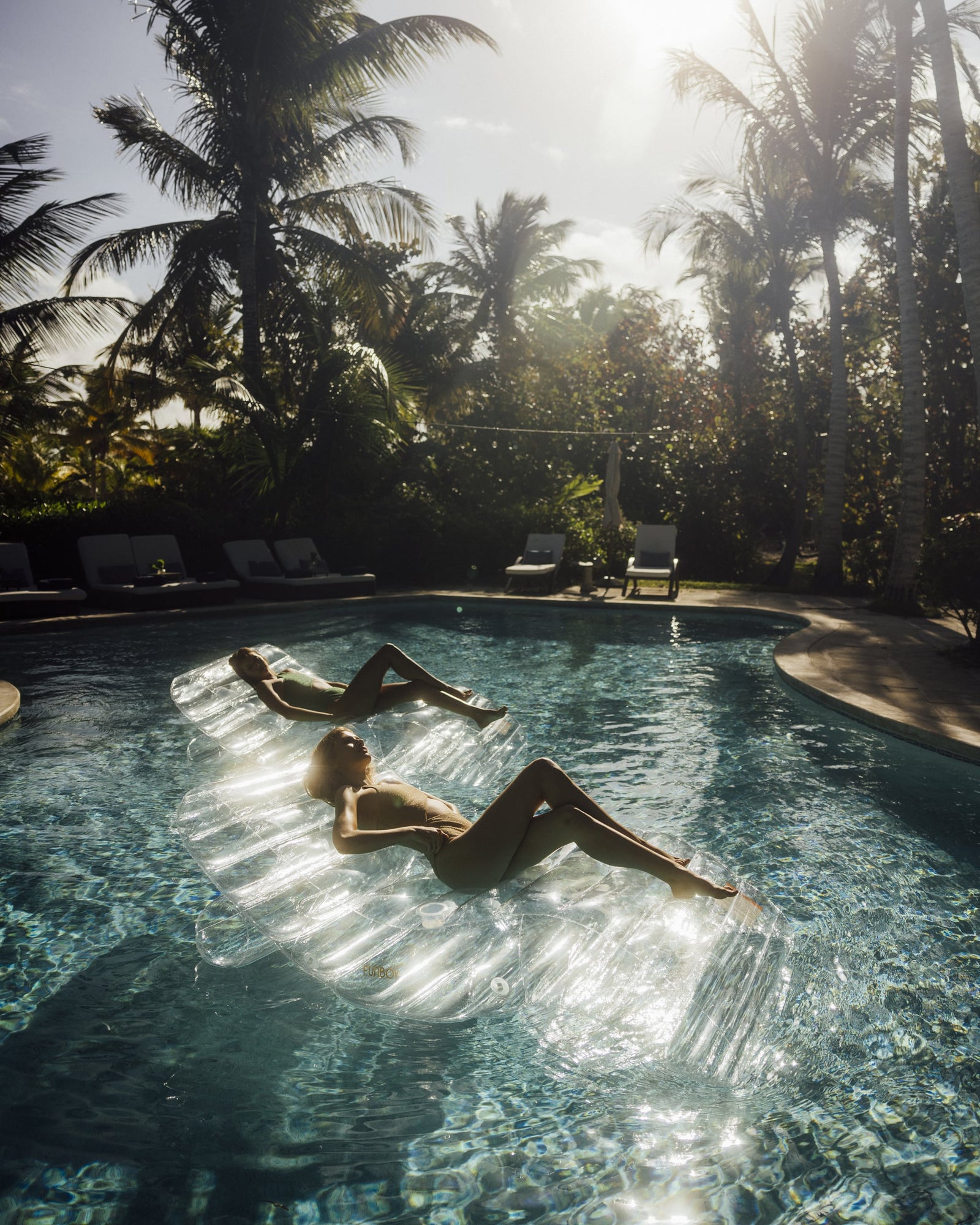 Chaise Lounger Float