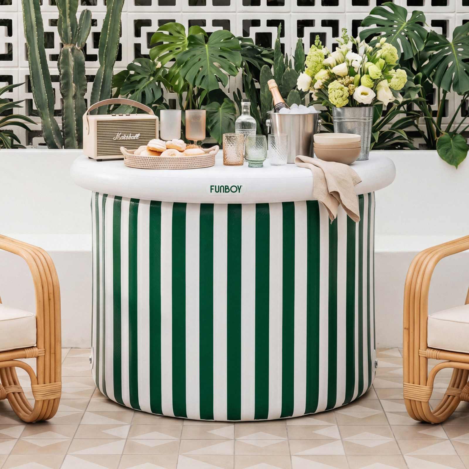 Pop-Up Party Bar