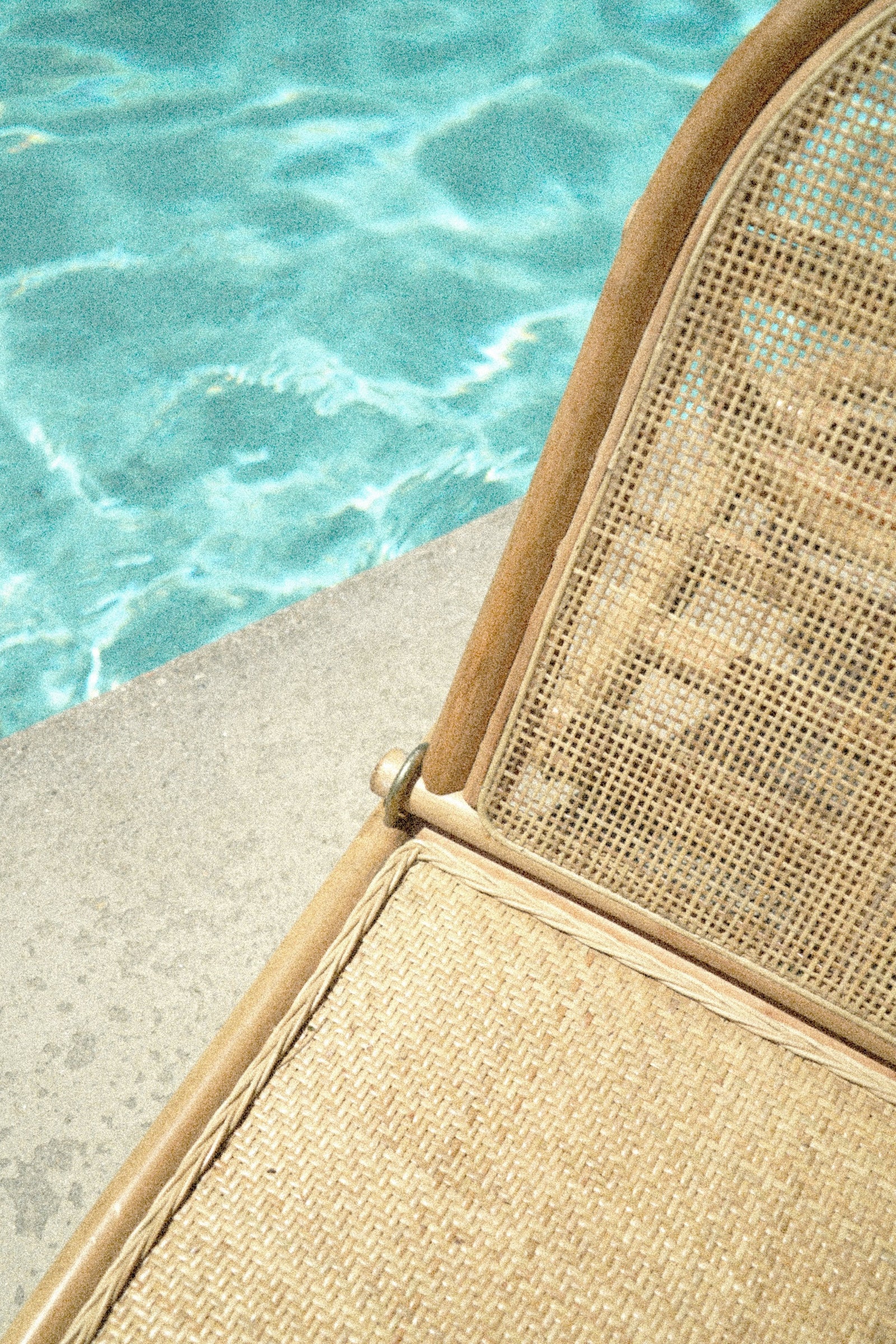 the RATTAN Beach Chair Short
