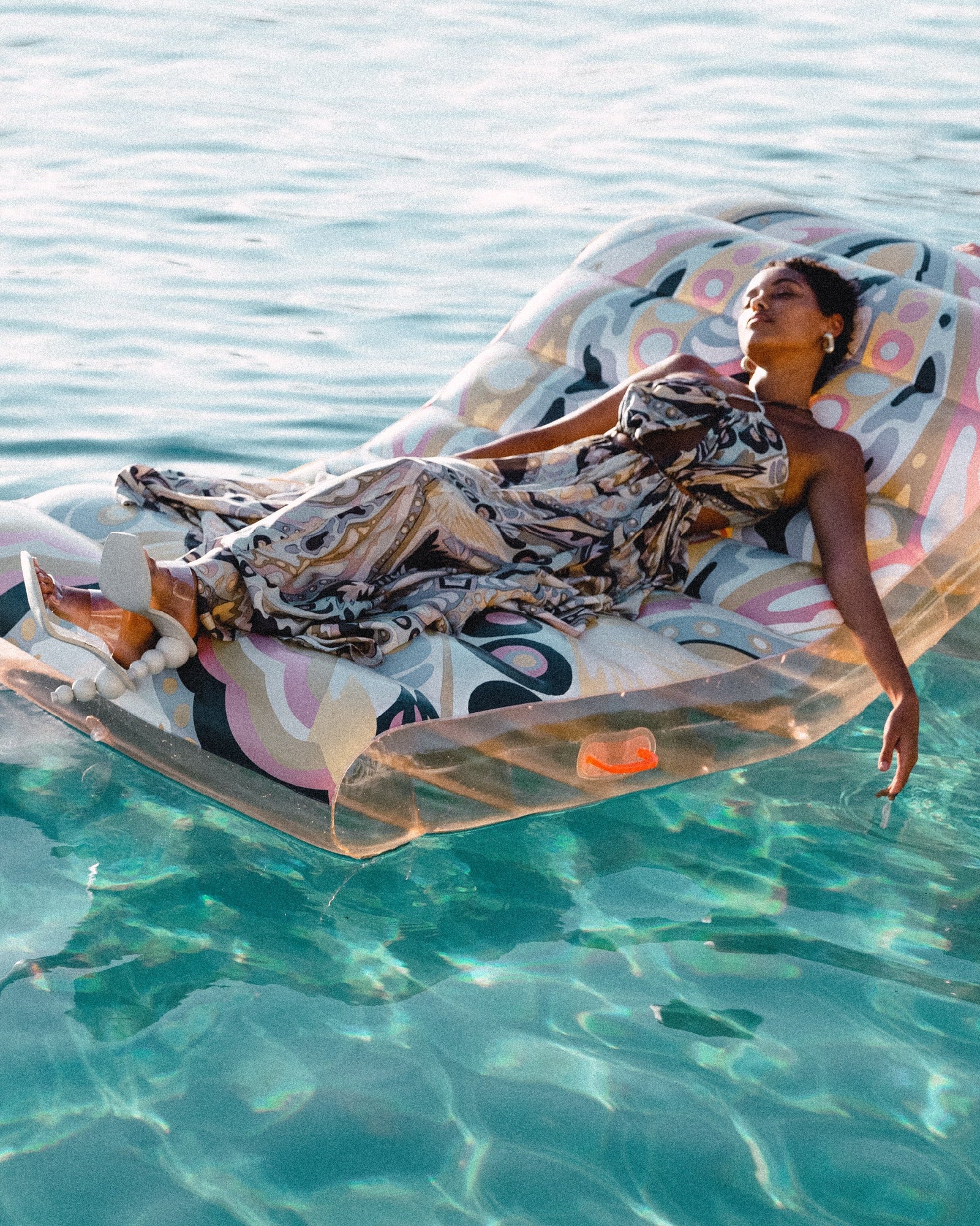 Saddle Pool Lounger