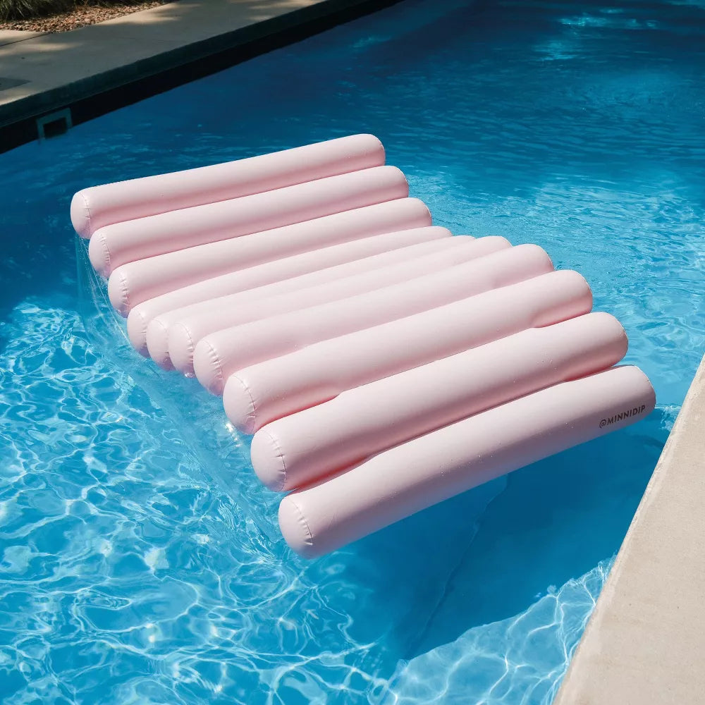 the CLOUD CH(AIR)™ in BLUSH