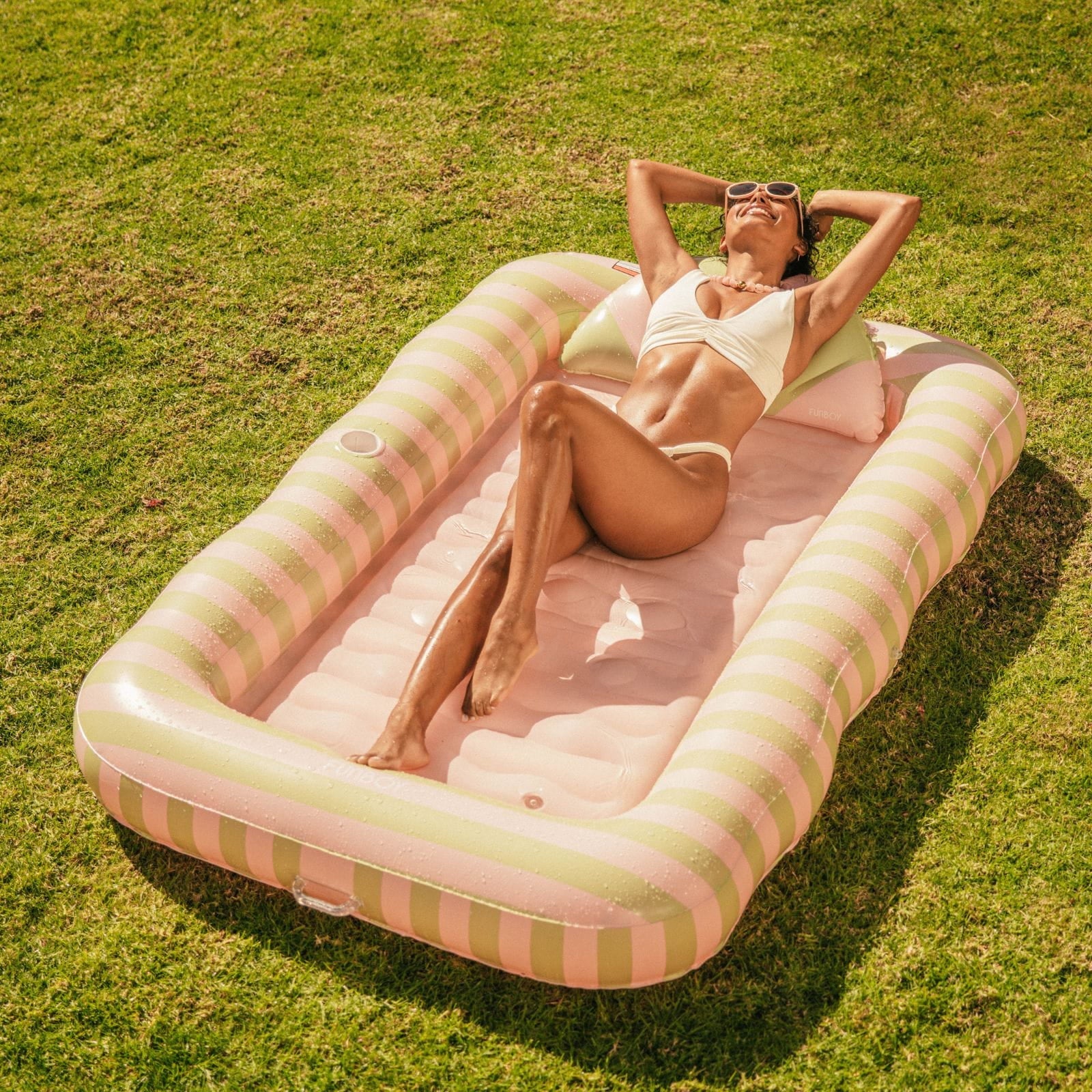 Tanning Pool Lounger