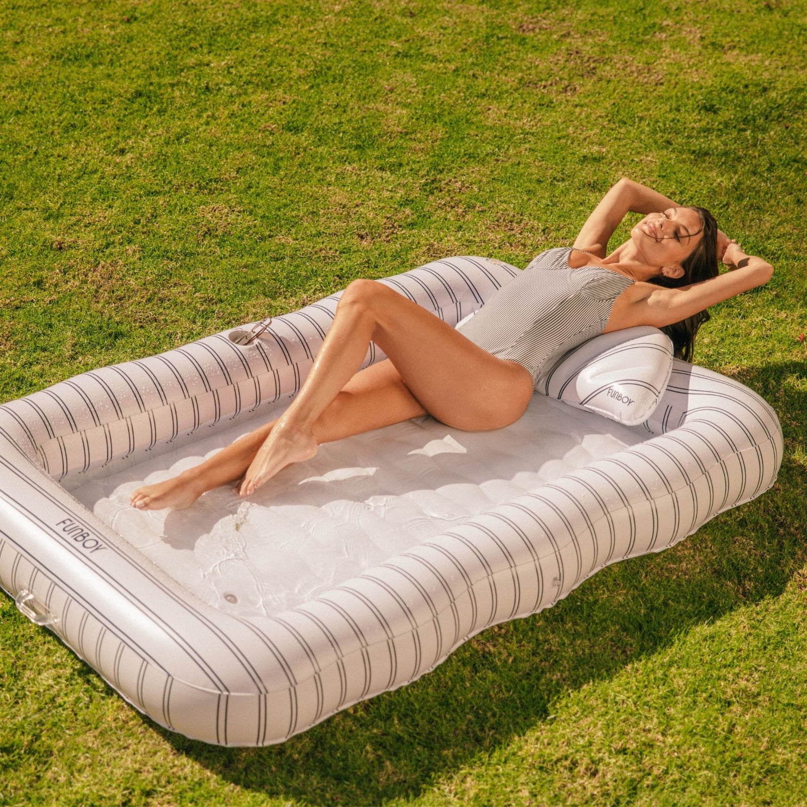 Tanning Pool Lounger