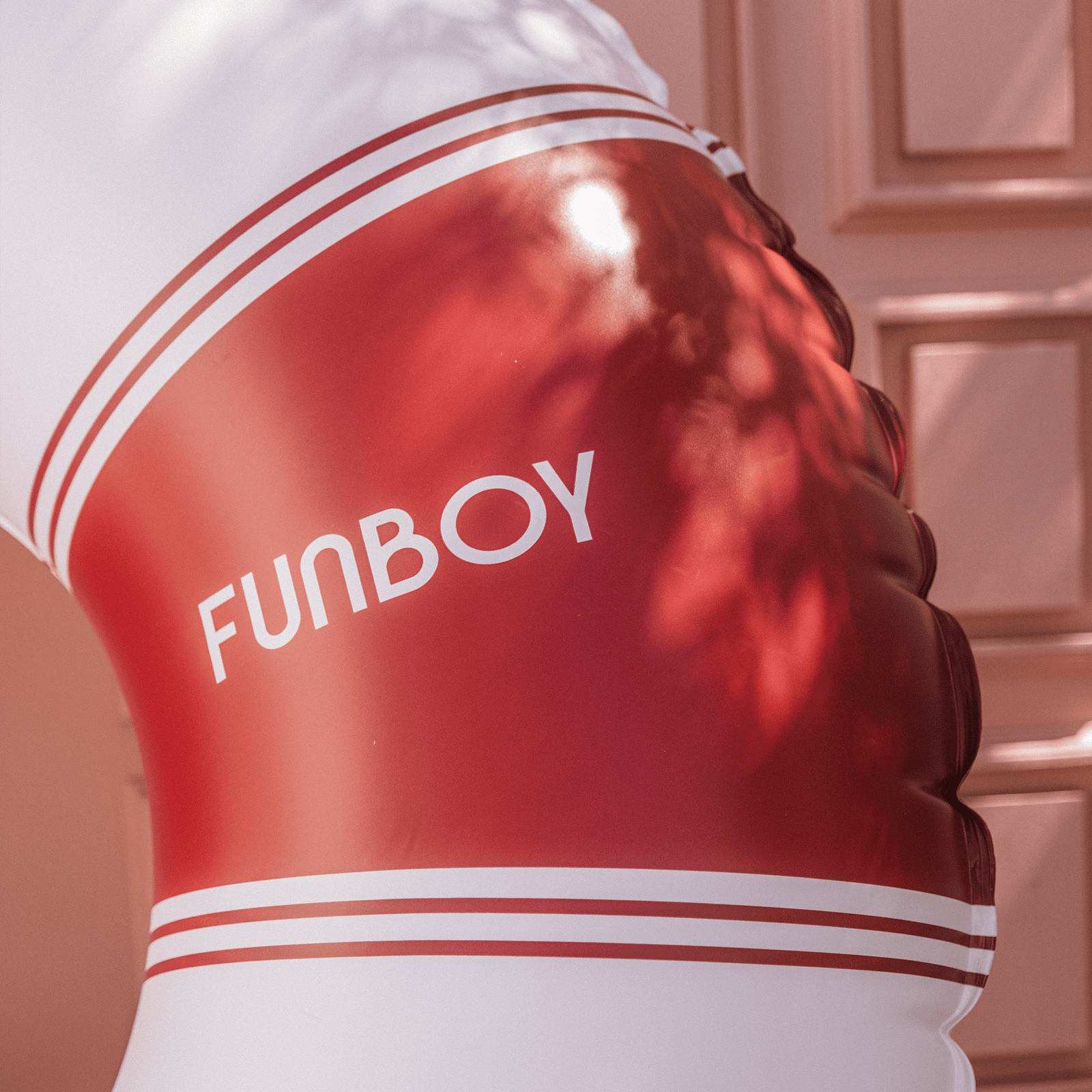 Vintage Lux Tube Float