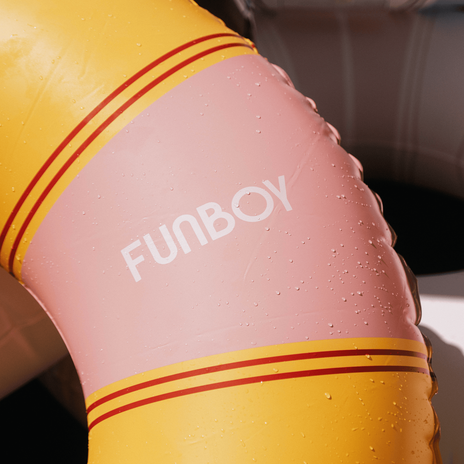 Vintage Lux Tube Float